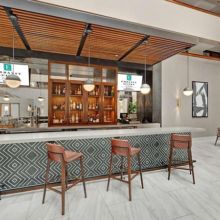 Embassy Suites By Hilton Oklahoma City Will Rogers Airport Esterno foto