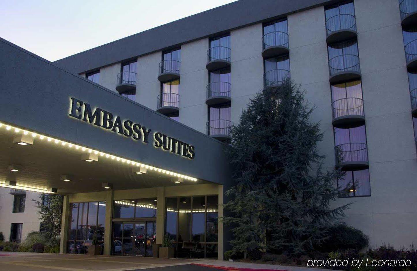 Embassy Suites By Hilton Oklahoma City Will Rogers Airport Esterno foto